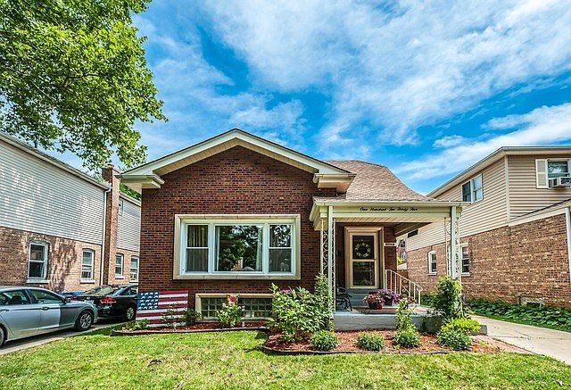 1st image of 10235 S Artesian Ave #1