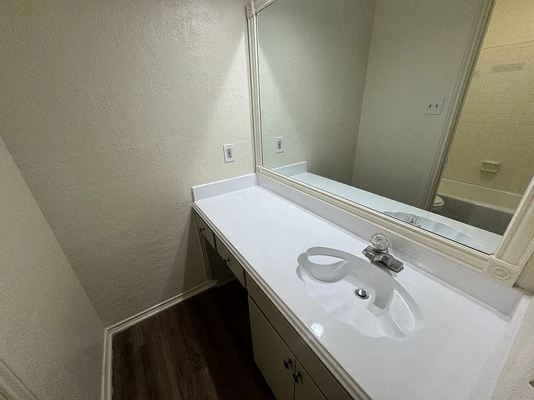 5604 Fireside Dr — Photo 24