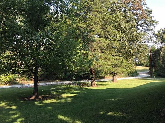 2nd image of 3725 County Road 1174