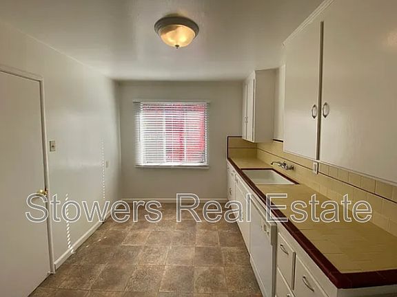 5th image of 1029 Cavallero Ln