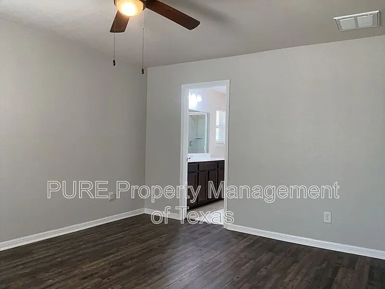 161 Nogalito Way — Photo 18