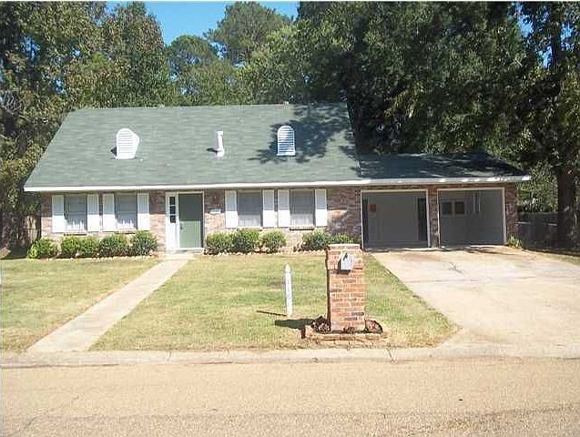 1st image of 1160 Woodville Dr