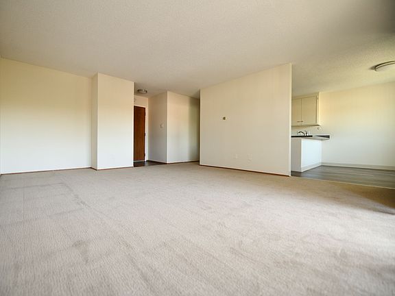 5th image of 65 Thornton St APT 301