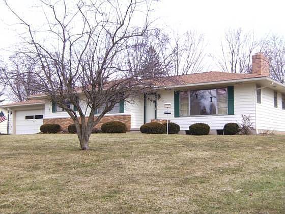 1st image of 1630 Lynn Dr