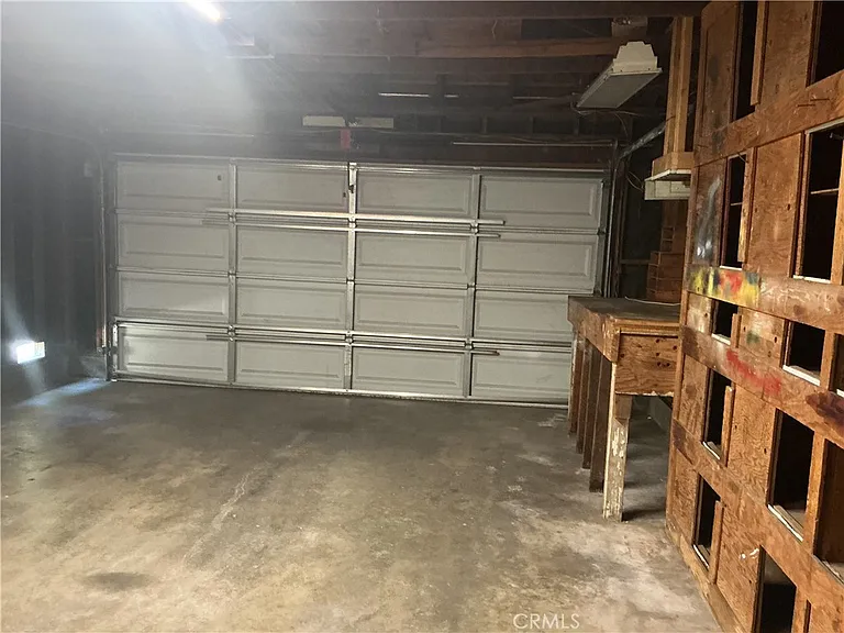 6585 Shannon Rd — Photo 37