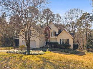 2878 Forest Ct, Loganville, GA 30052