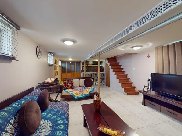 1934 Haring Street image 19 of 28