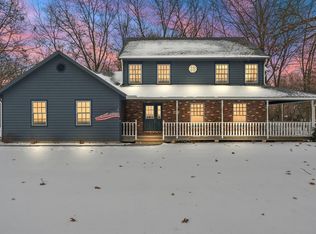 9057 Cypress Ct, Demotte, IN 46310