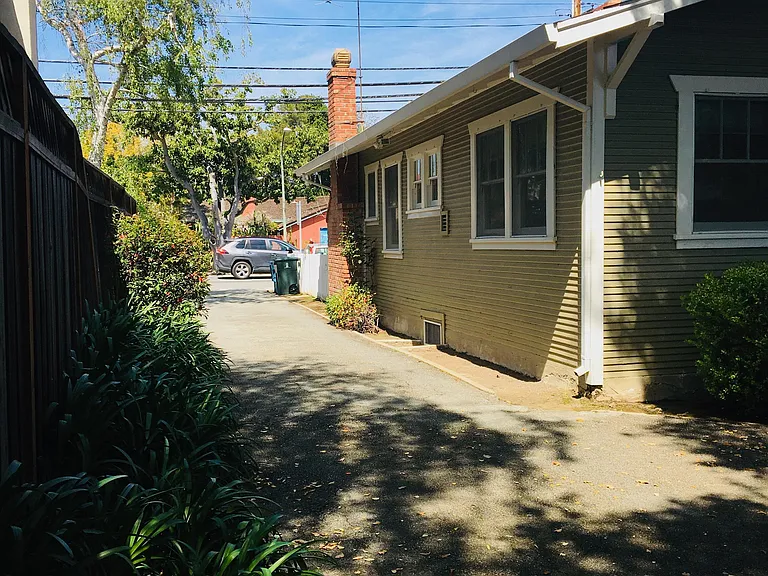 1122 Channing Ave — Photo 32