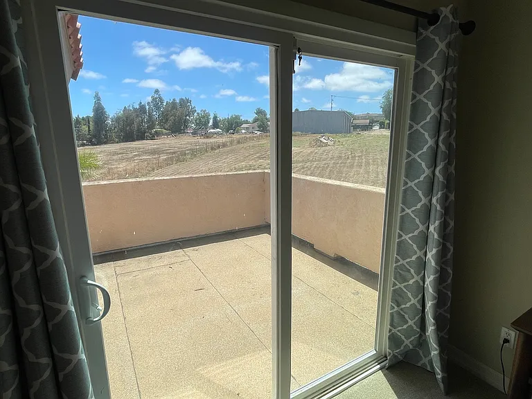 1994 Casablanca Ct — Photo 13