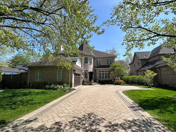 525 Old Green Bay Rd, Glencoe, IL 60022