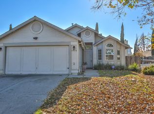 3910 Cleardale Way, Sacramento, CA 95823