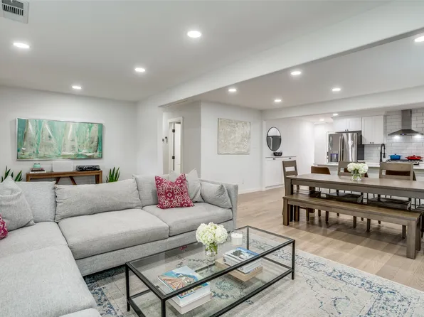 6829 Lockheed Ave, Dallas, TX 75209