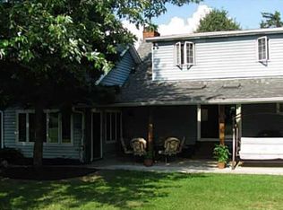 150 Willardshire Rd, Orchard Park, NY 14127