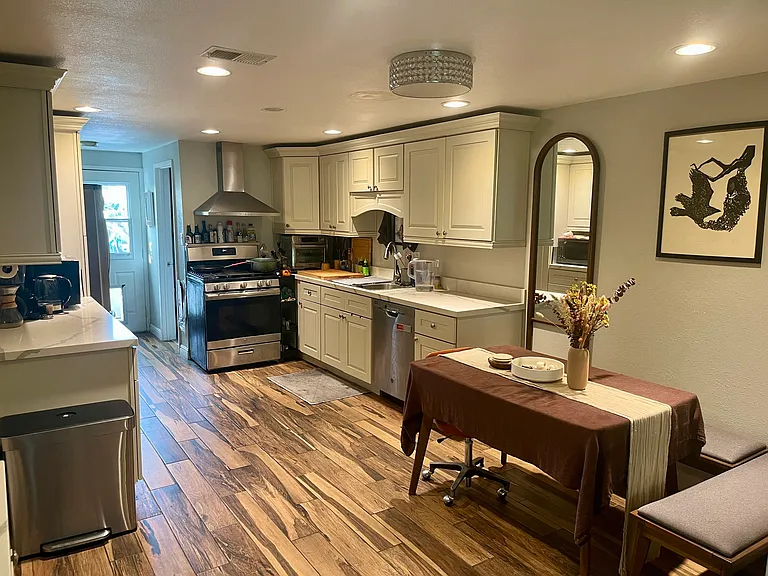 1777 Mitchell Ave #13 — Photo 4