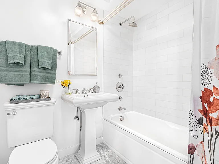 230 Riverside Dr #17N — Photo 7