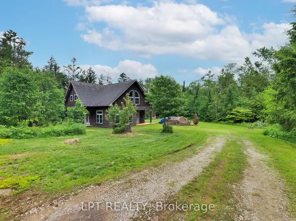 1039 Ben Lake Rd E, Gravenhurst, ON P1P 1R3