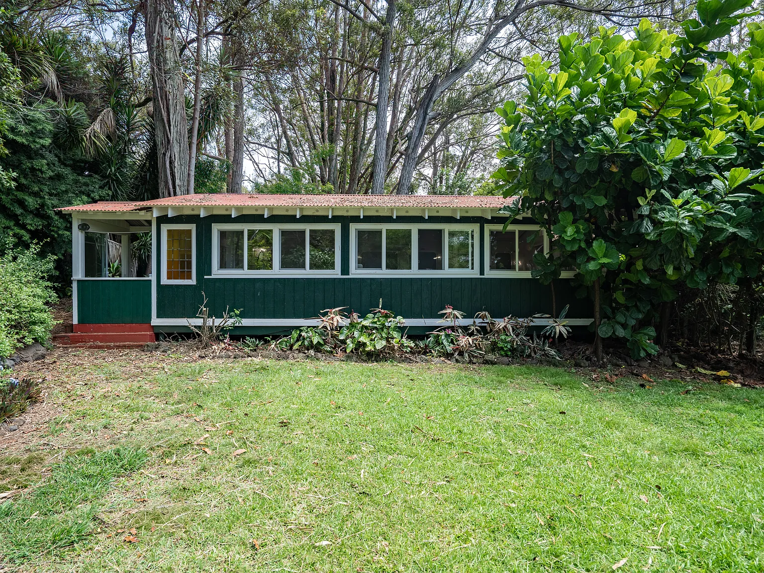 Kaupakalua Rd, Haiku — Photo 1