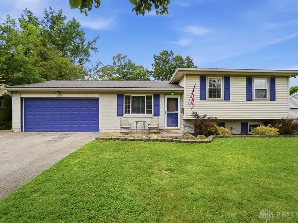 245 Grantwood Dr, West Carrollton, OH 45449