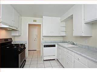 4th image of 361 Arroyo Dr