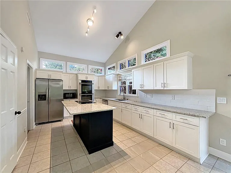 2320 Copper Trail Ln — Photo 17