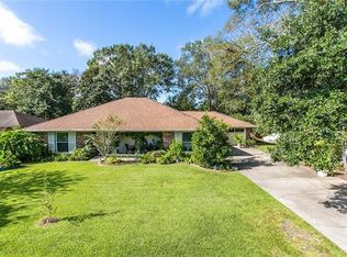 129 Oak Leaf Dr, Slidell, LA 70461