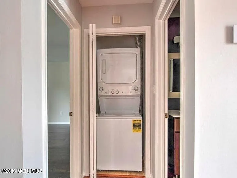 20 Tower Hill Dr #1009 — Photo 11