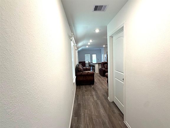 3rd image of 23830 Desert Peach Dr