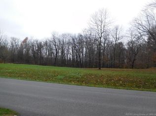 870 N Howell Rd, Salem, IN 47167