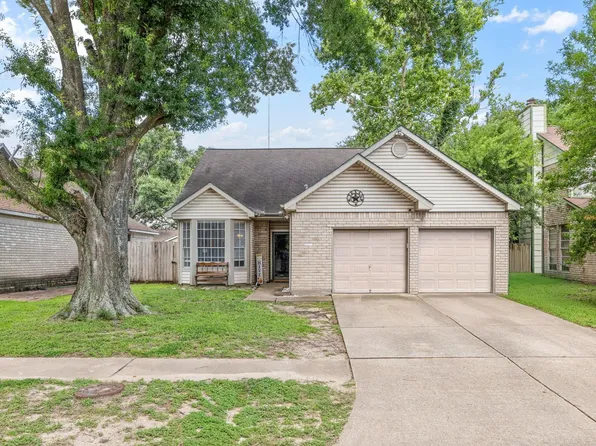 7707 Trail Blazer Dr, Houston, TX 77040
