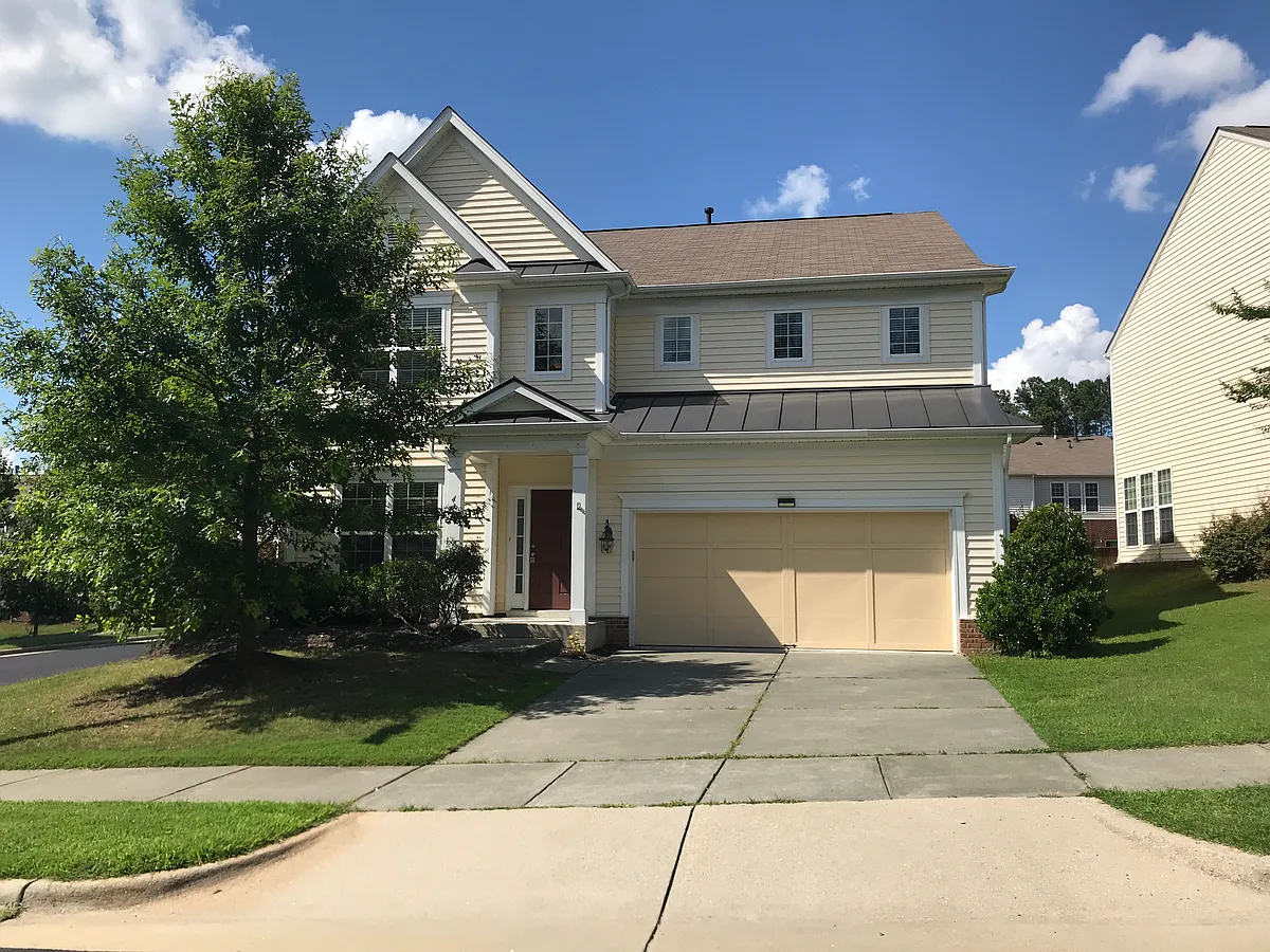 Building Photo - 416 Charleville Ct