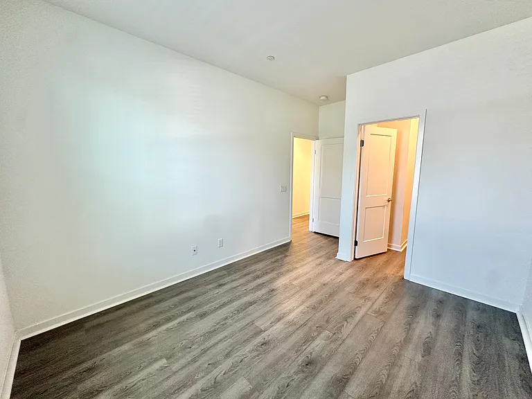 115 Red Brick Dr #3 — Photo 34