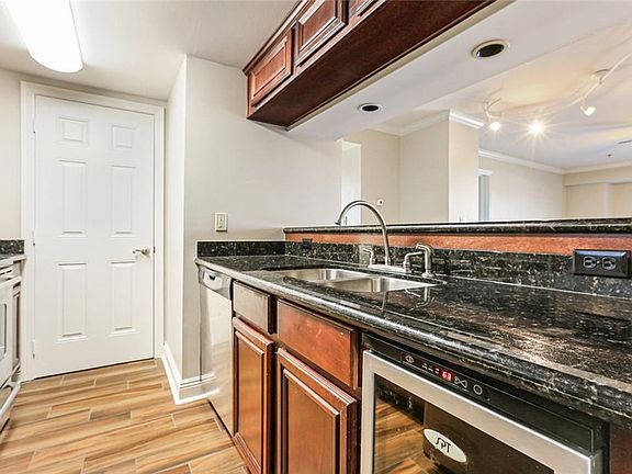3rd image of 3456 Cleary Ave Ste 303