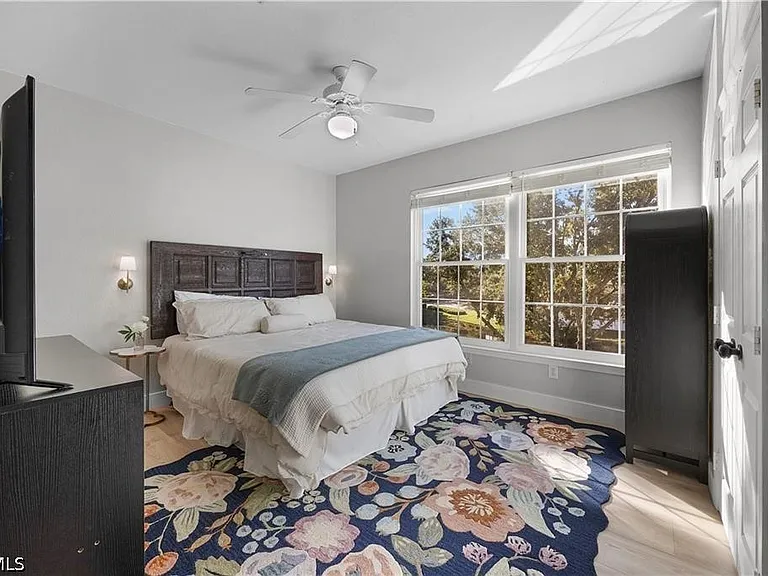 23710 Walden Center Dr #308 — Photo 13