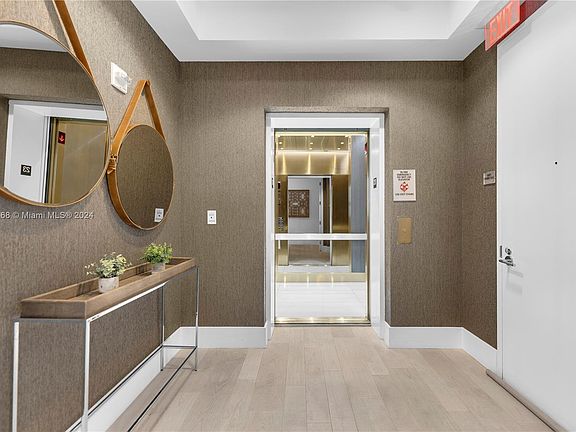 4th image of 4100 Island Blvd Unit 2301