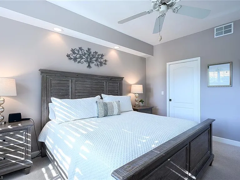 2371 Ravenna Blvd #101 — Photo 13