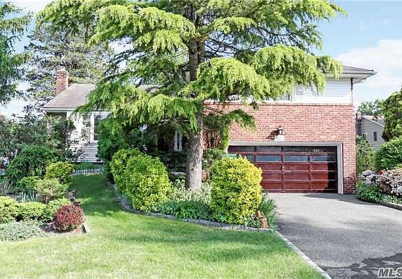 3rd image of 842 Duncan Dr