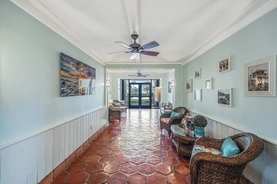 2 bed, 1200 sqft, $3,800 — Photo 4