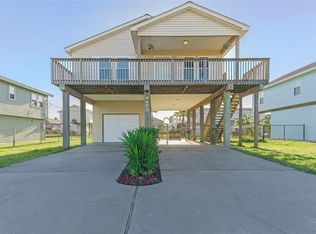4002 Grayson Dr, Galveston, TX 77554