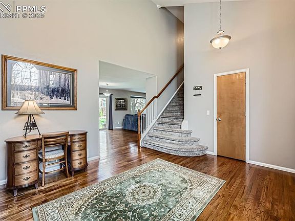 5th image of 6810 Ashley Dr