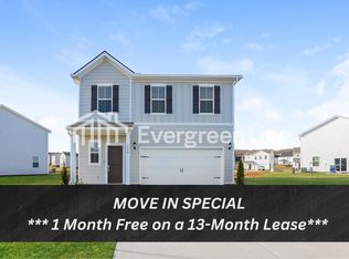 324 Lacewing Ln, Clarksville, TN 37043