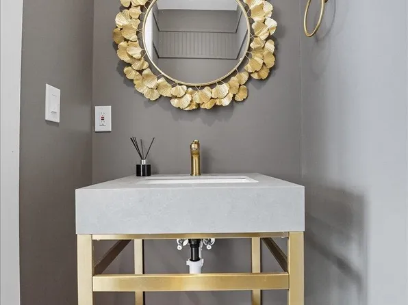 10 Prescott Street image 8 of 28