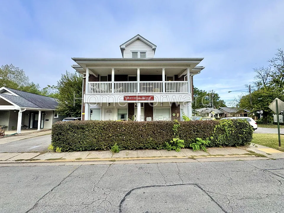 191 Richmond Ave #3