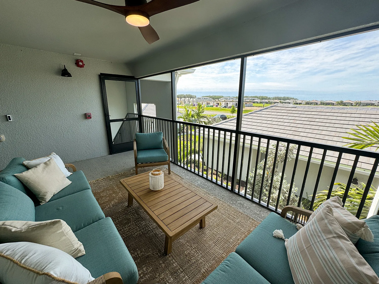 5433 Double Eagle Cir #2928 - The National - Brown — Photo 4