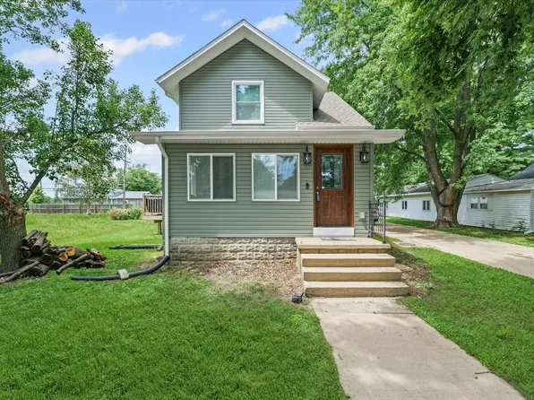 209 S Chestnut St, Pesotum, IL 61863