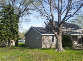 881 Elm Ave, Neoga, IL