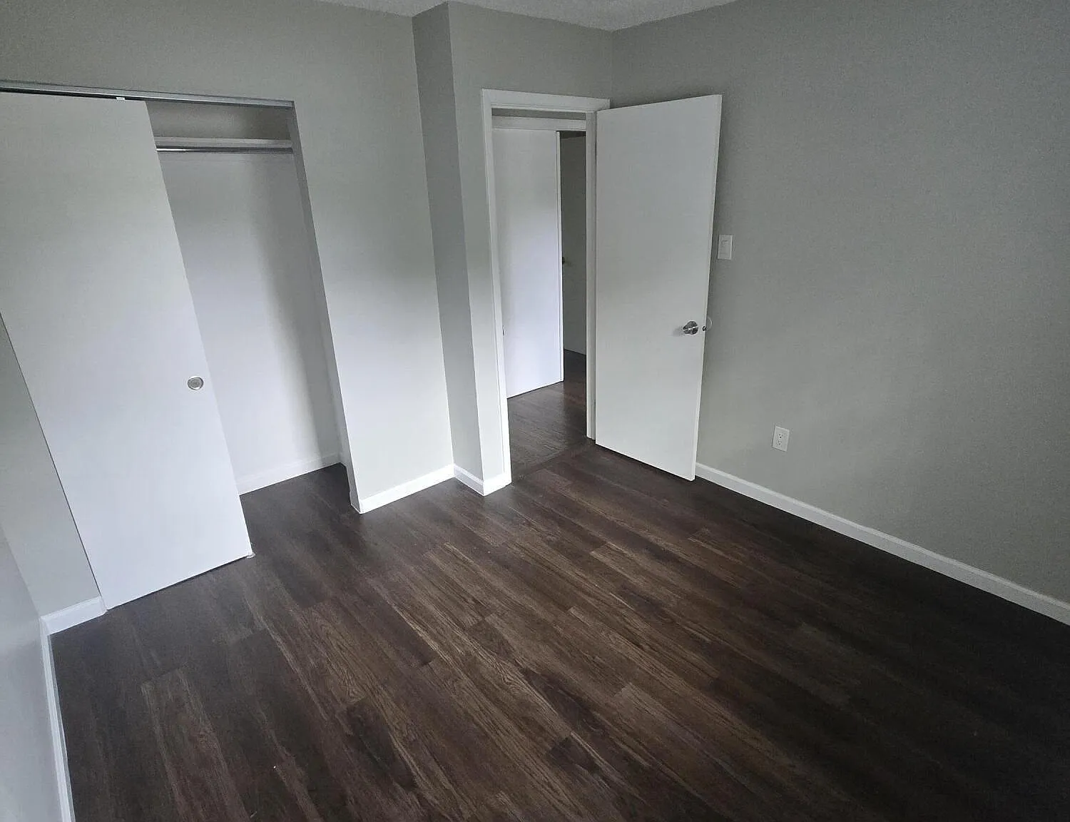 5 bed, 1808 sqft, $3,500 — Photo 3