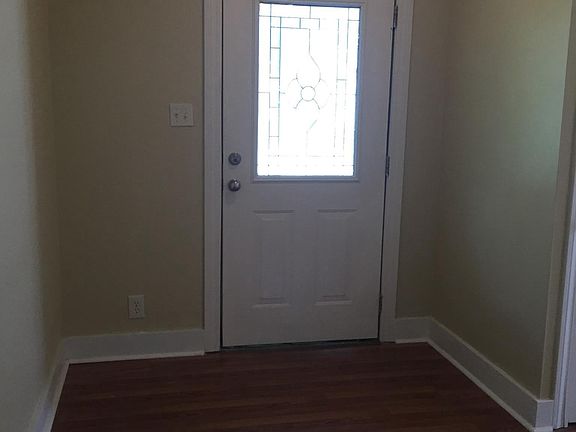 Front entry area