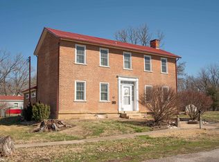 425 Jackson St, Warsaw, IL 62379