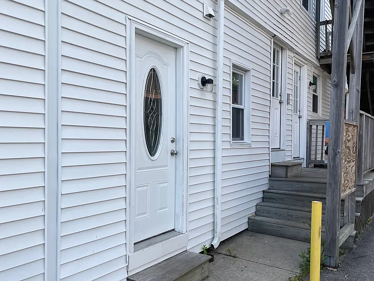 18-20 E Water St #3 — Photo 8